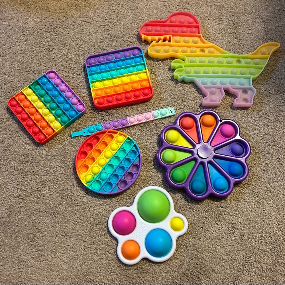 7 different Fidgets